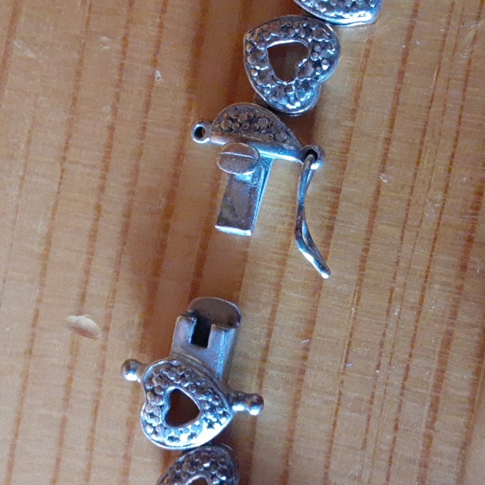Silver Accented Set - Picture 4 of 9